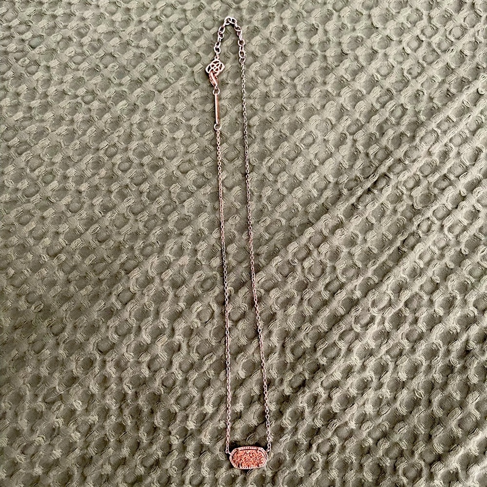 Kendra Scott Elise Pendant Necklace in Rose Gold Drizy